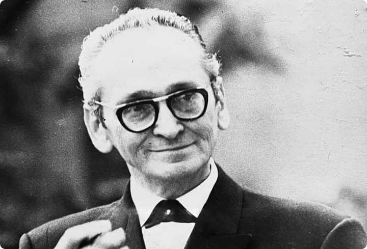 Osvaldo Pugliese — Osvaldo Pedro Pugliese. Nació en Buenos Aires, 2 de diciembre de 1905...