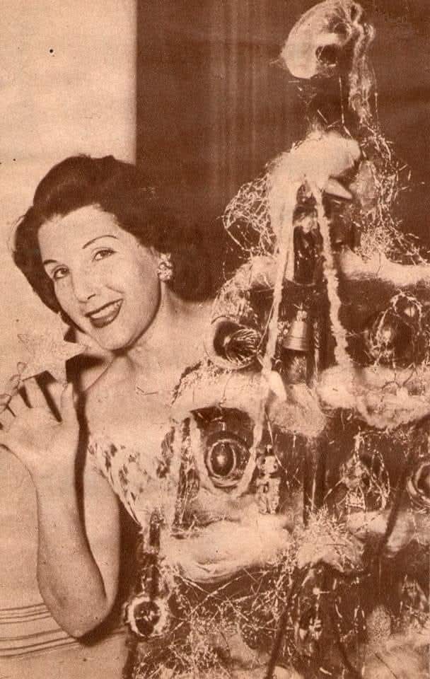 La Navidad de LIBERTAD LAMARQUE

Muy feliz Navidad!

#Navidad2025 #Navidad