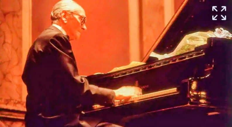 Teatro Colón 
Osvaldo Pugliese y su Orquesta
26 de Diciembre 1985