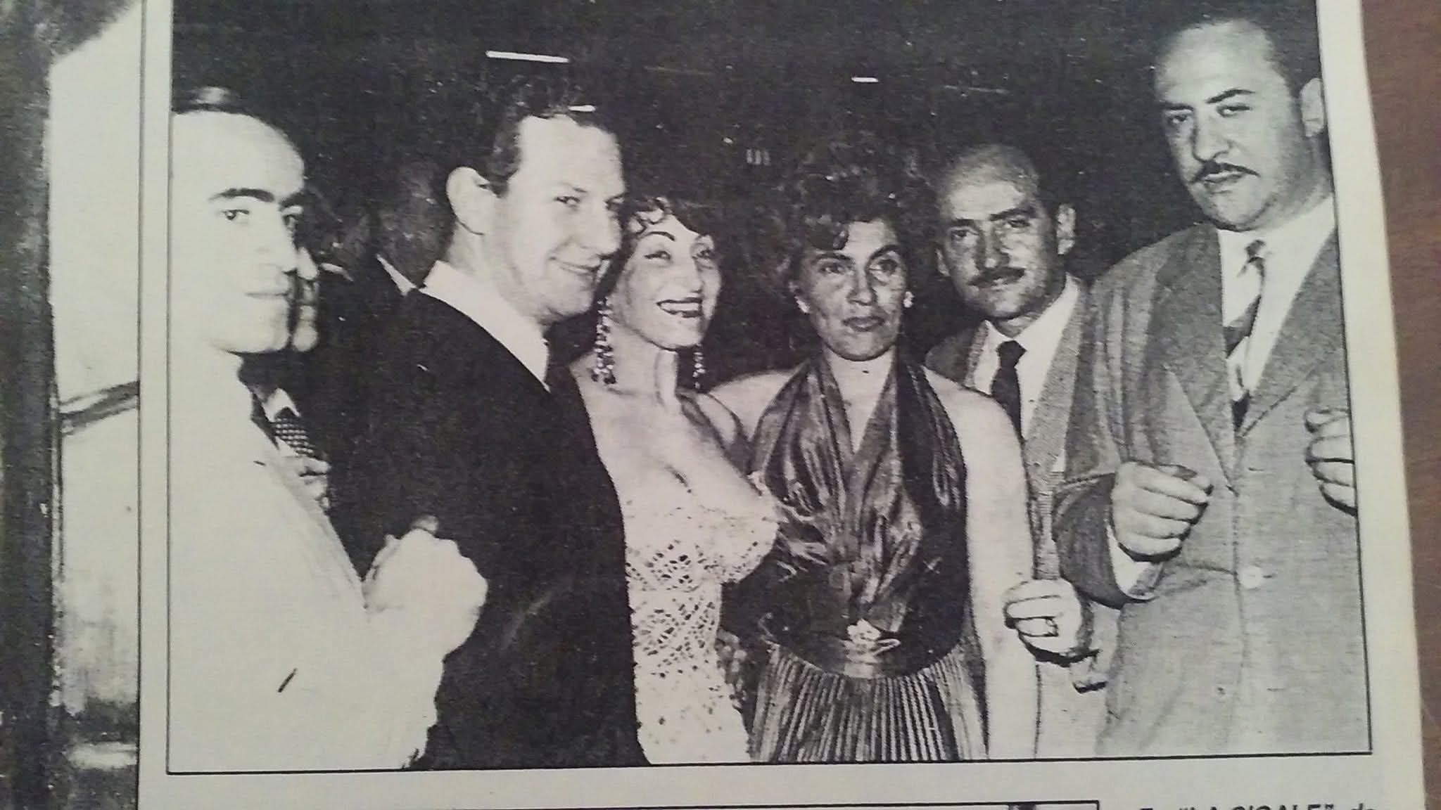 Mariano Mores · Elsa Rivas · Carmen Duval — Foto tomada en el año 1960 en la Boite "La Cigale" Av Corrientes 1153, reconozco en la foto a Mariano Mores, Carmen Duval, Elsa Rivas,