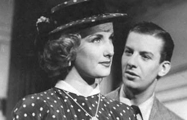 MIRTHA LEGRAND y MARIANO MORES
en "La doctora quiere tangos" (Alberto de Zavalía, 1949)