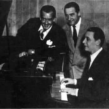 Alfredo De Angelis "El colorado"

(2 noviembre 1910 - 31 marzo 1992)
