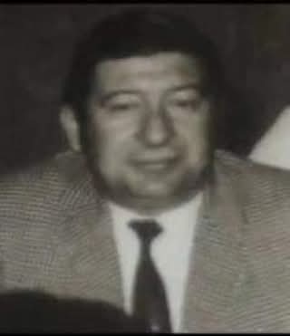 Abel Palermo — José Berón, exquisito cantor, le faltó disciplina y le sobró bohemia. Pudo haber tenido una carrera similar a la de su hermano Raúl, pero pasó inadvertido por el gran público. Solo los especialistas reconocieron sus atributos.
ABEL PALERMO