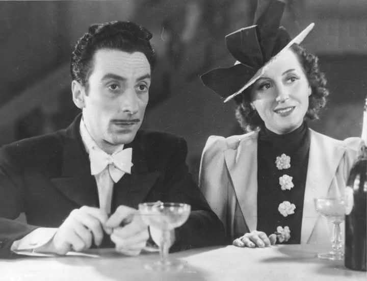 ENRIQUE SANTOS DISCEPOLO y TANIA
en "Cuatro corazones" (Enrique Santos Discépolo, 1939)